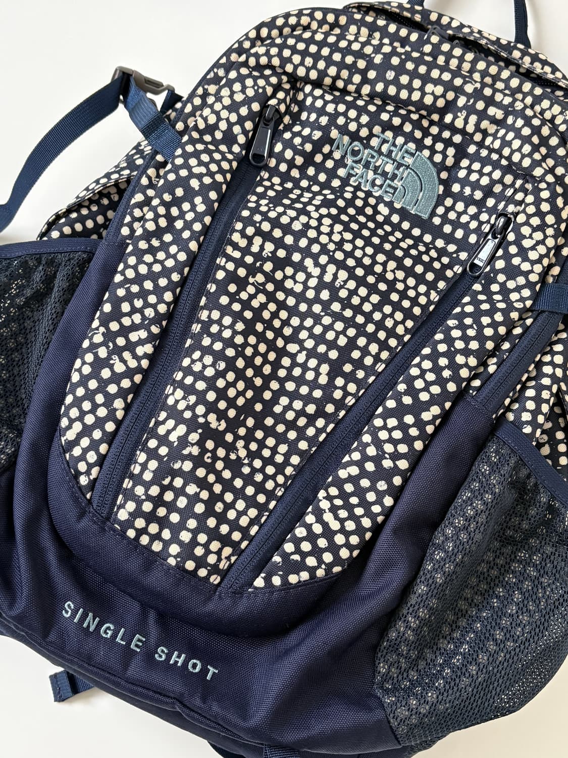 Single Shot Backpack 20L (Navy Dot) 상품이미지2