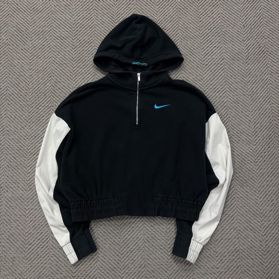 나이키 크롭 후드티 v2174 상품이미지1