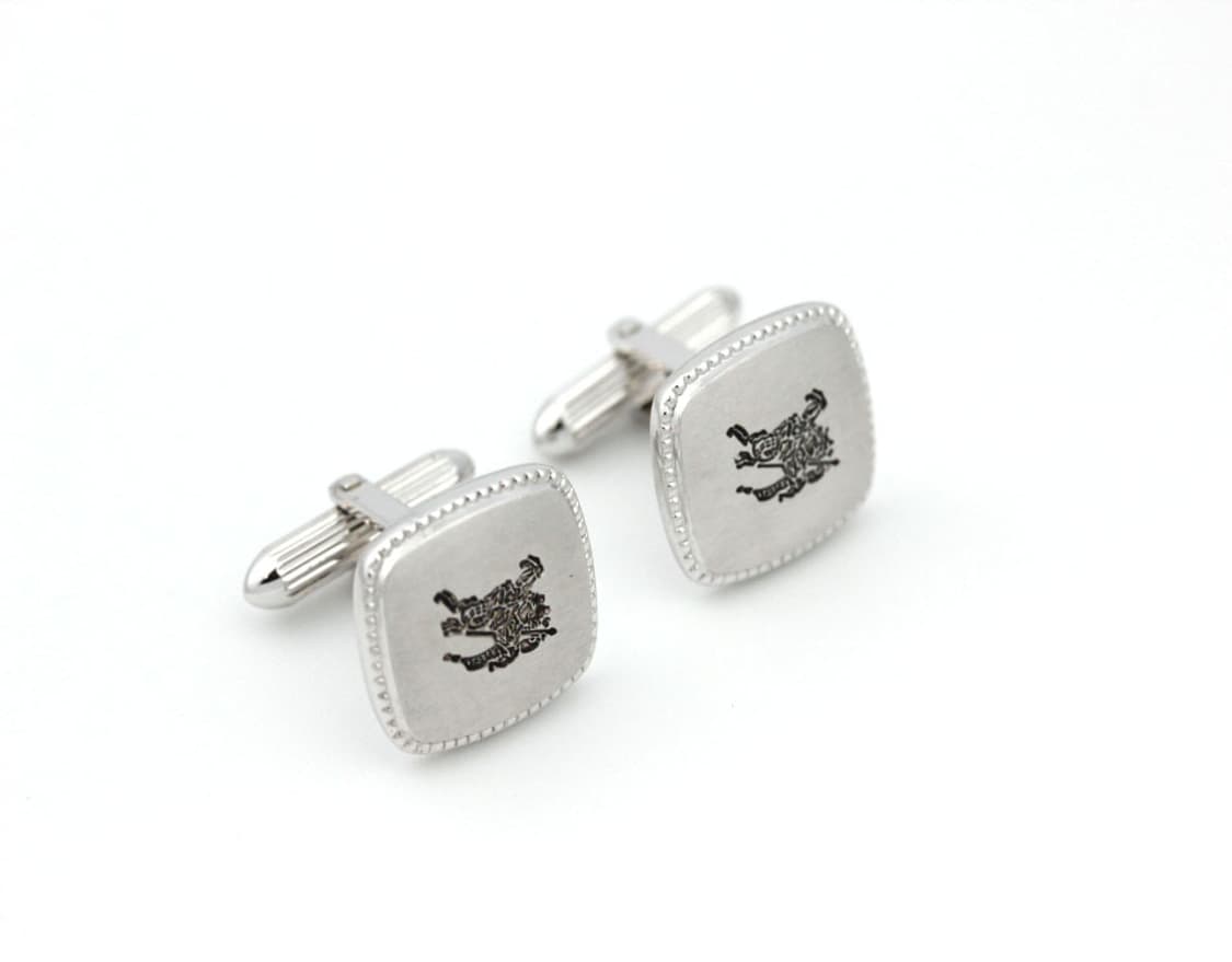 버버리 A등급 기마로고 남자 명품 커프스 빈티지 상품이미지3