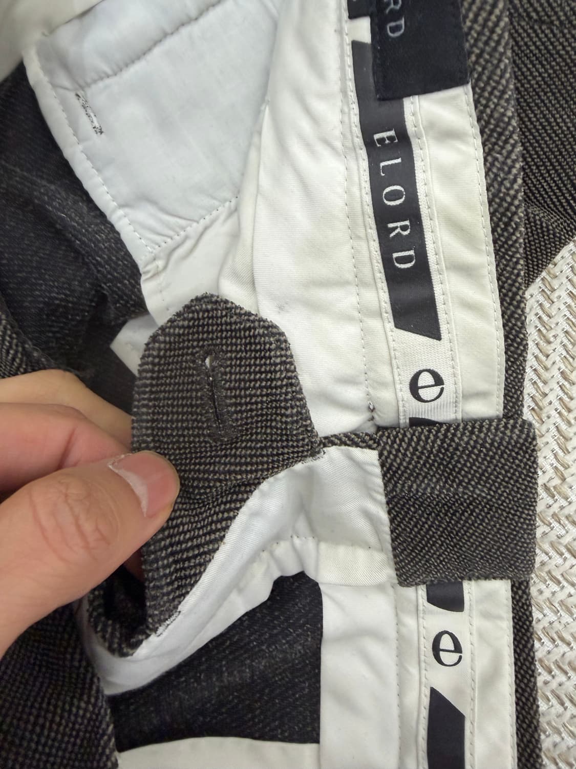 정품) 엘로드 남성 카키색 핀턱 팬츠 32 상품이미지6