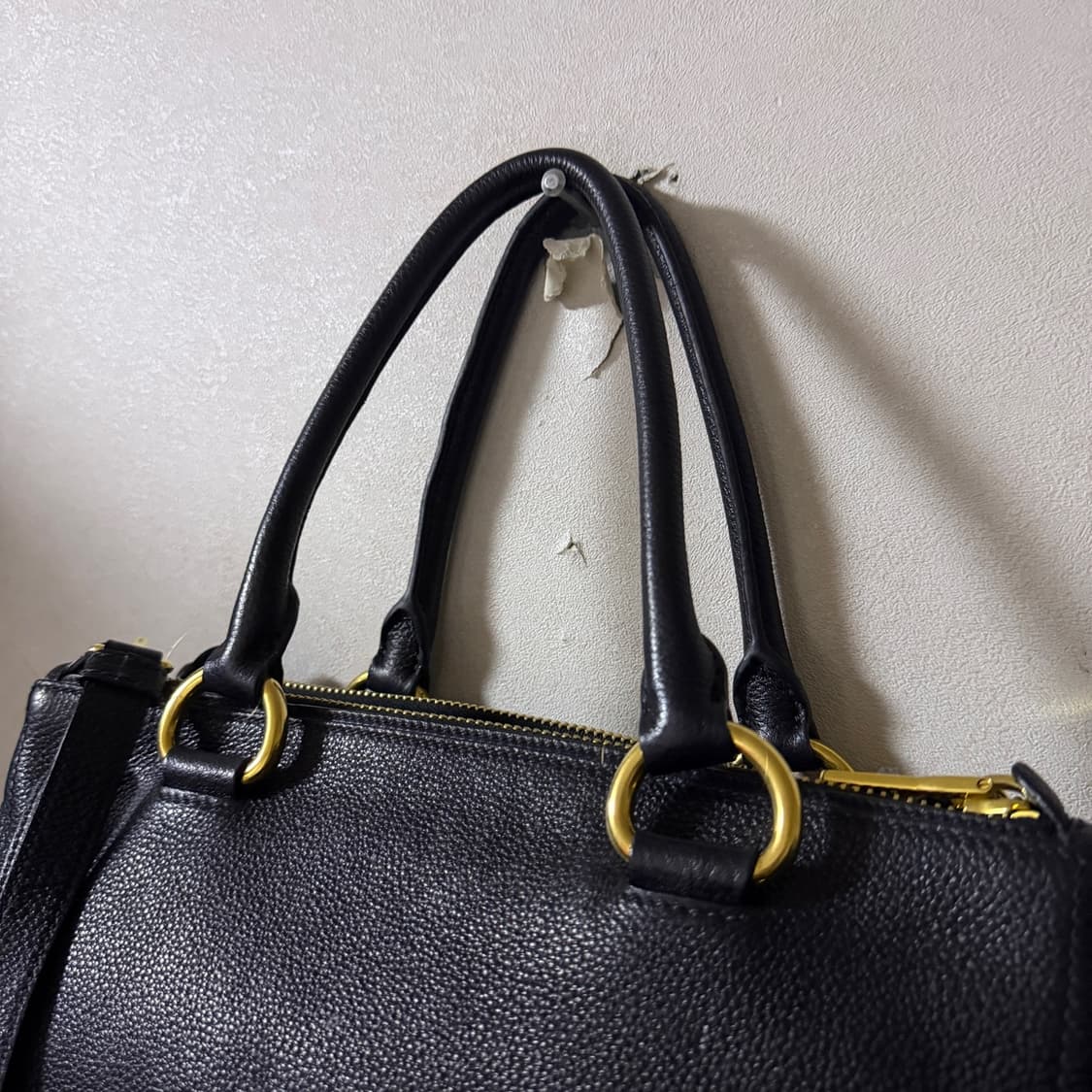 프라다 비텔로 다이노 레더 토트&크로스백 상품이미지5