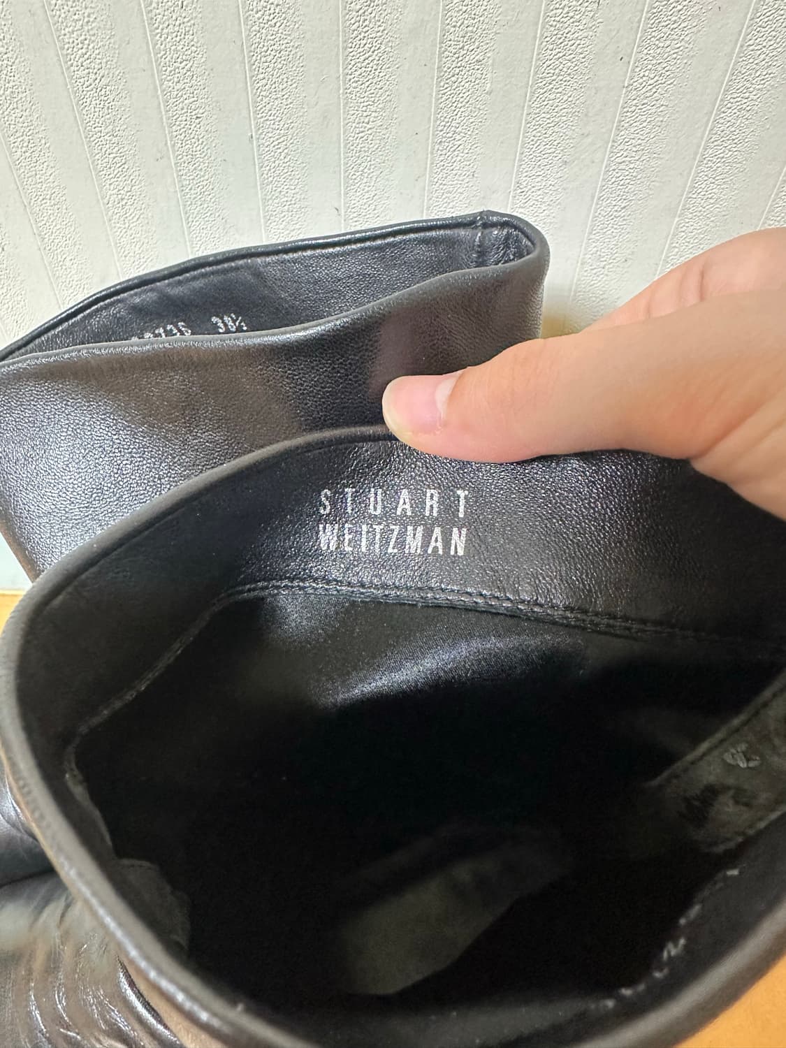스튜어트 와이츠먼 스트랩 레더 웨지힐 앵클부츠 상품이미지5