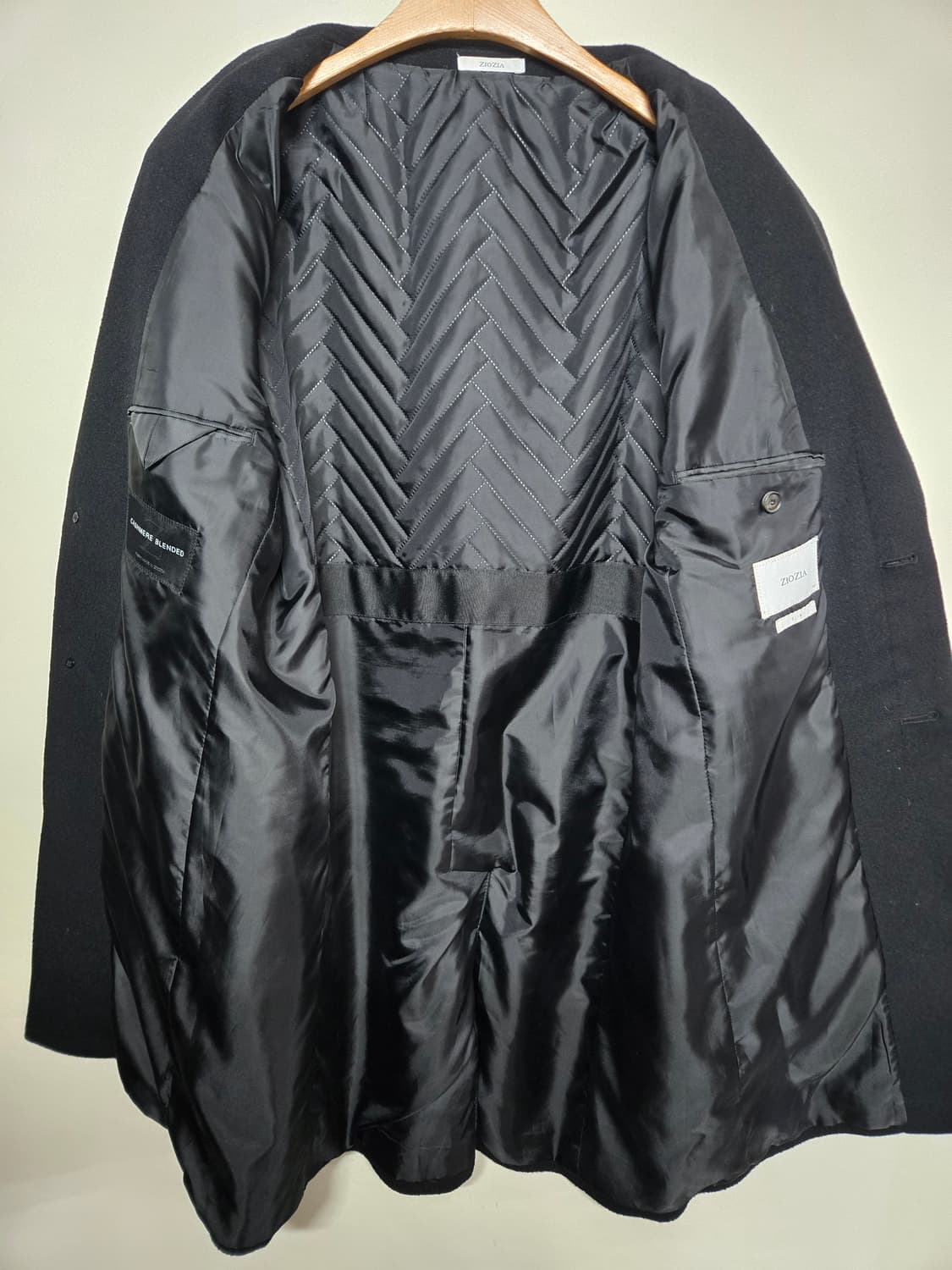 ZIOZIA 지오지아  캐시미어 블렌드 블랙 코트 110 상품이미지3