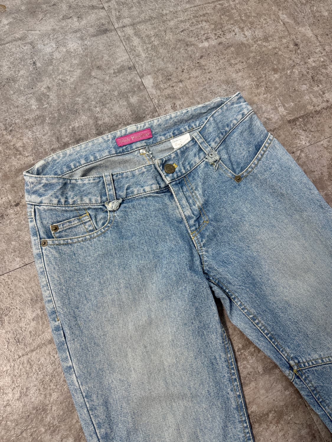 레이스 패치 프린지드 부츠컷 데님 상품이미지4