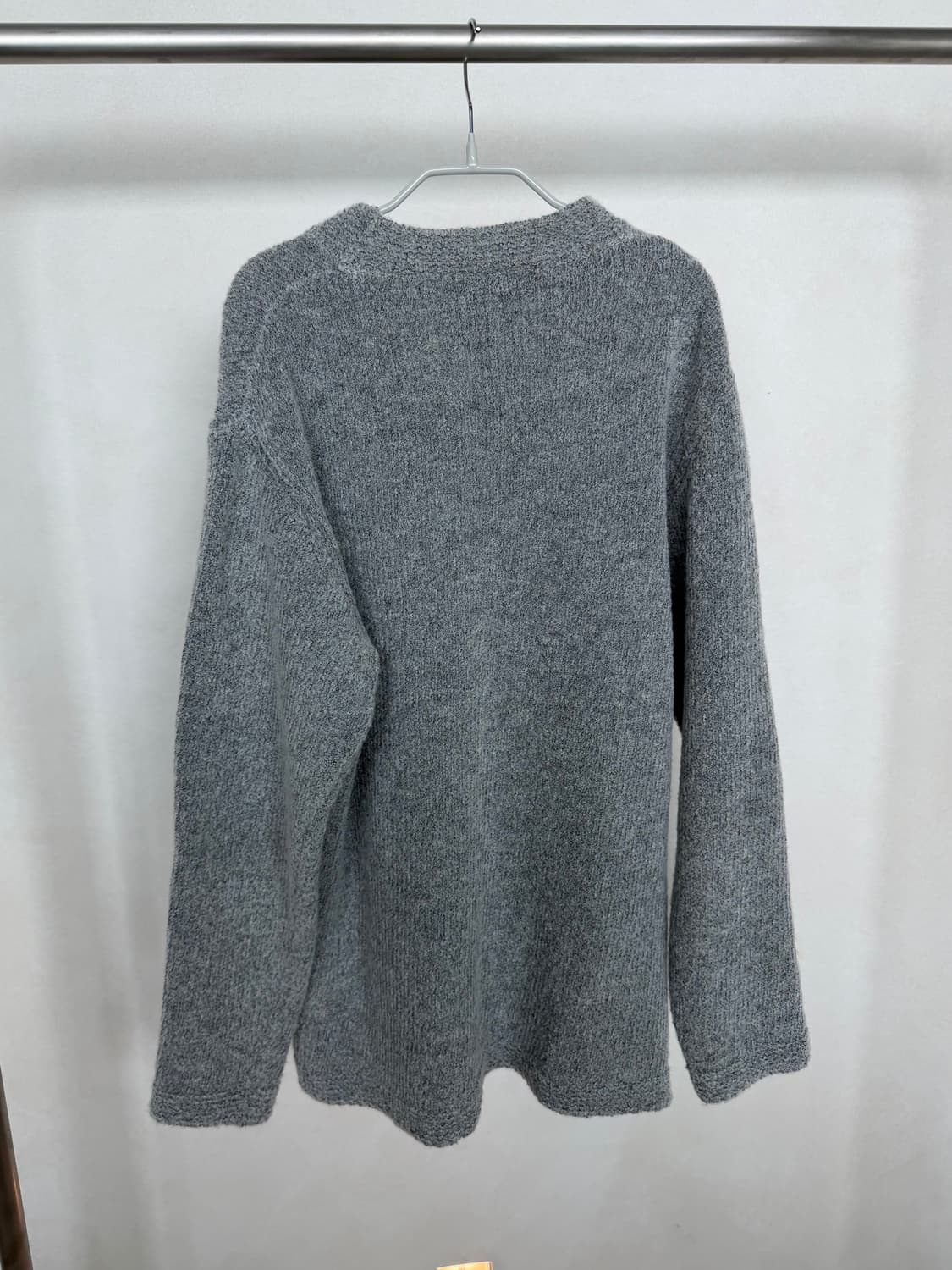 Off White 그레이 니트 상품이미지2