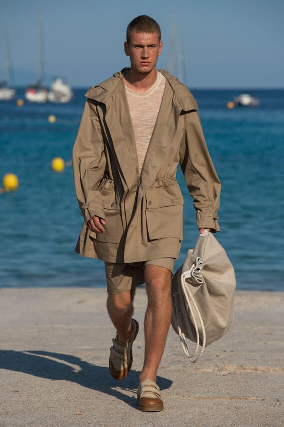 Jacquemus “Le Gadjo” Beige Hooded Jacket 상품이미지1