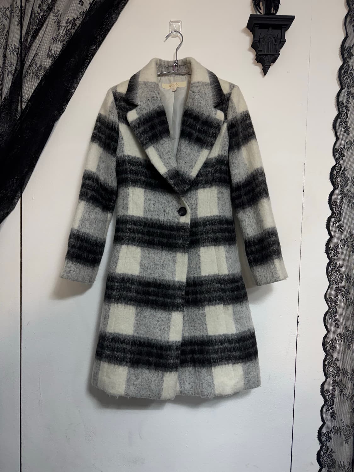 Striped long Coat 상품이미지2