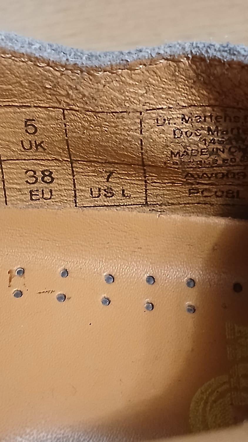 닥터마틴 3홀 스웨이드 그레이 상품이미지3