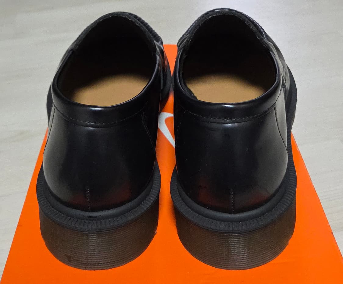 닥터마틴 에보트 페니 로퍼 블랙  상품이미지7