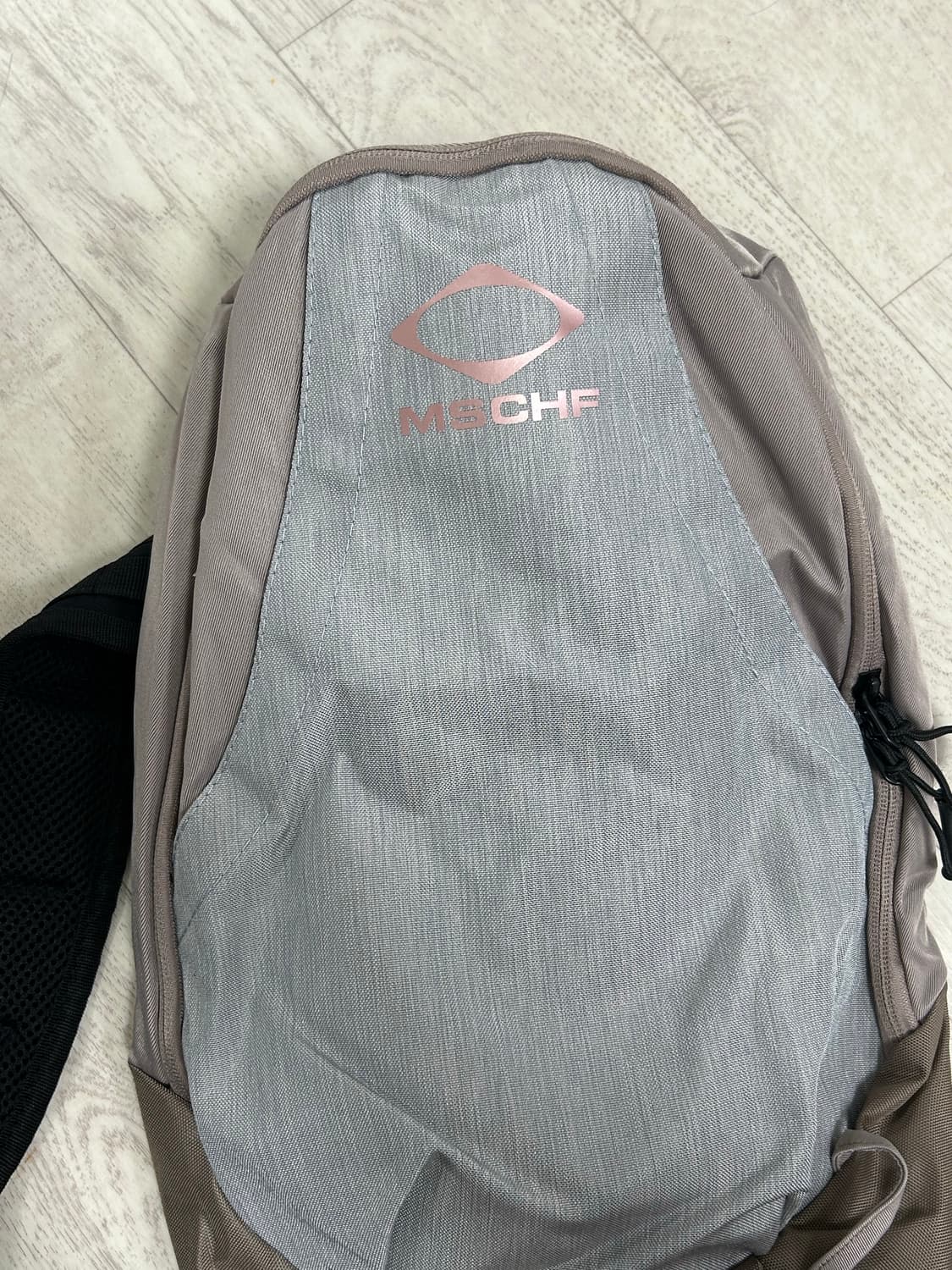 미스치프 롬버스 백팩 핑크그레이 상품이미지2