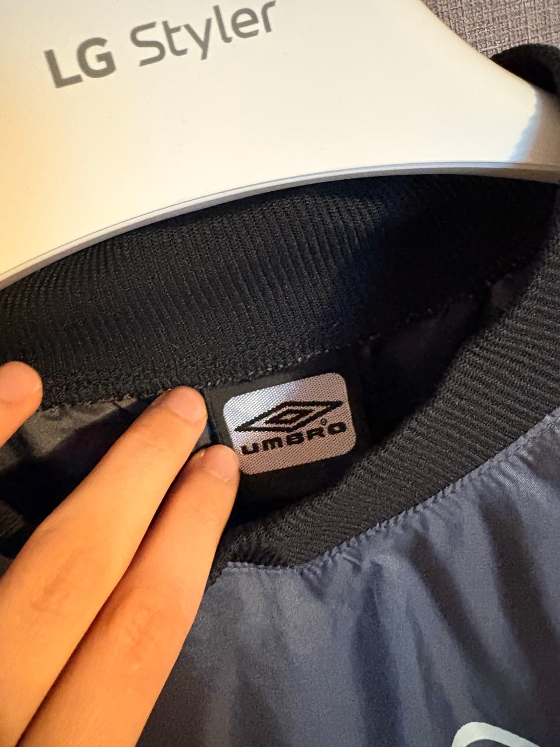 엄브로 UMBRO 바람막이 150 사이즈 상품이미지2