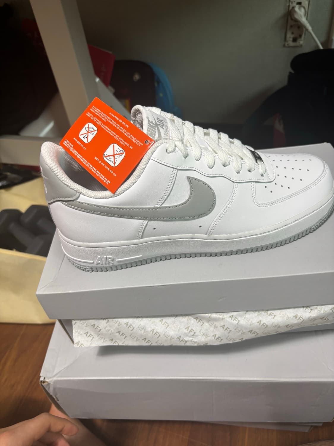 에어포스 화이트 라이트 스모키 그레이 상품이미지2