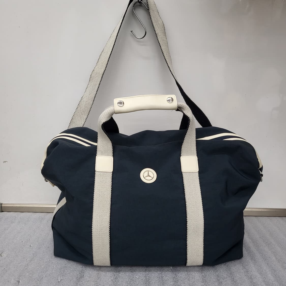 벤츠 골프 더플백 네이비 37x44x20cm 상품이미지1