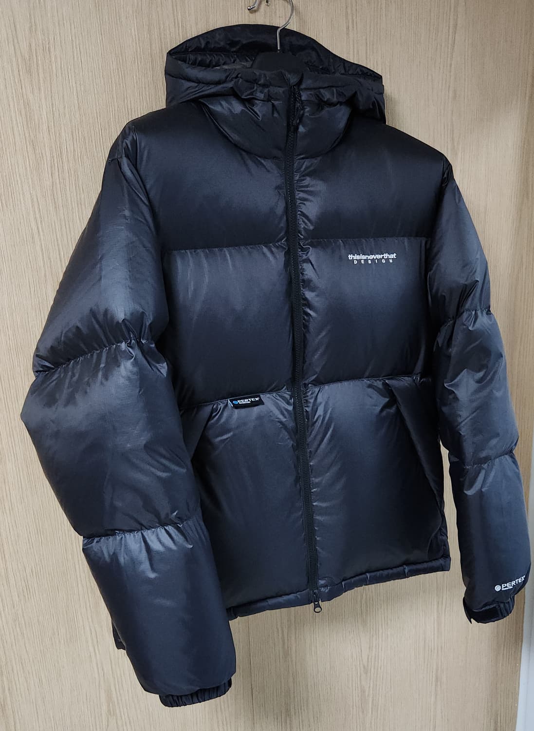 (착샷) 디스이즈네버댓 x 퍼텍스 다운 패딩 자켓 상품이미지2