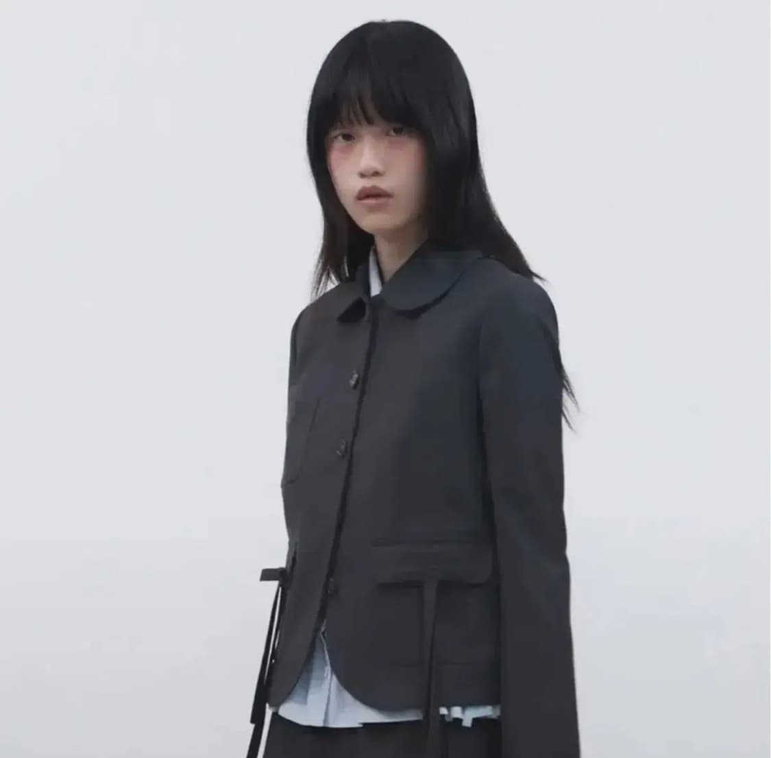 뚜오미오 리본 자켓 차콜 색상 상품이미지2