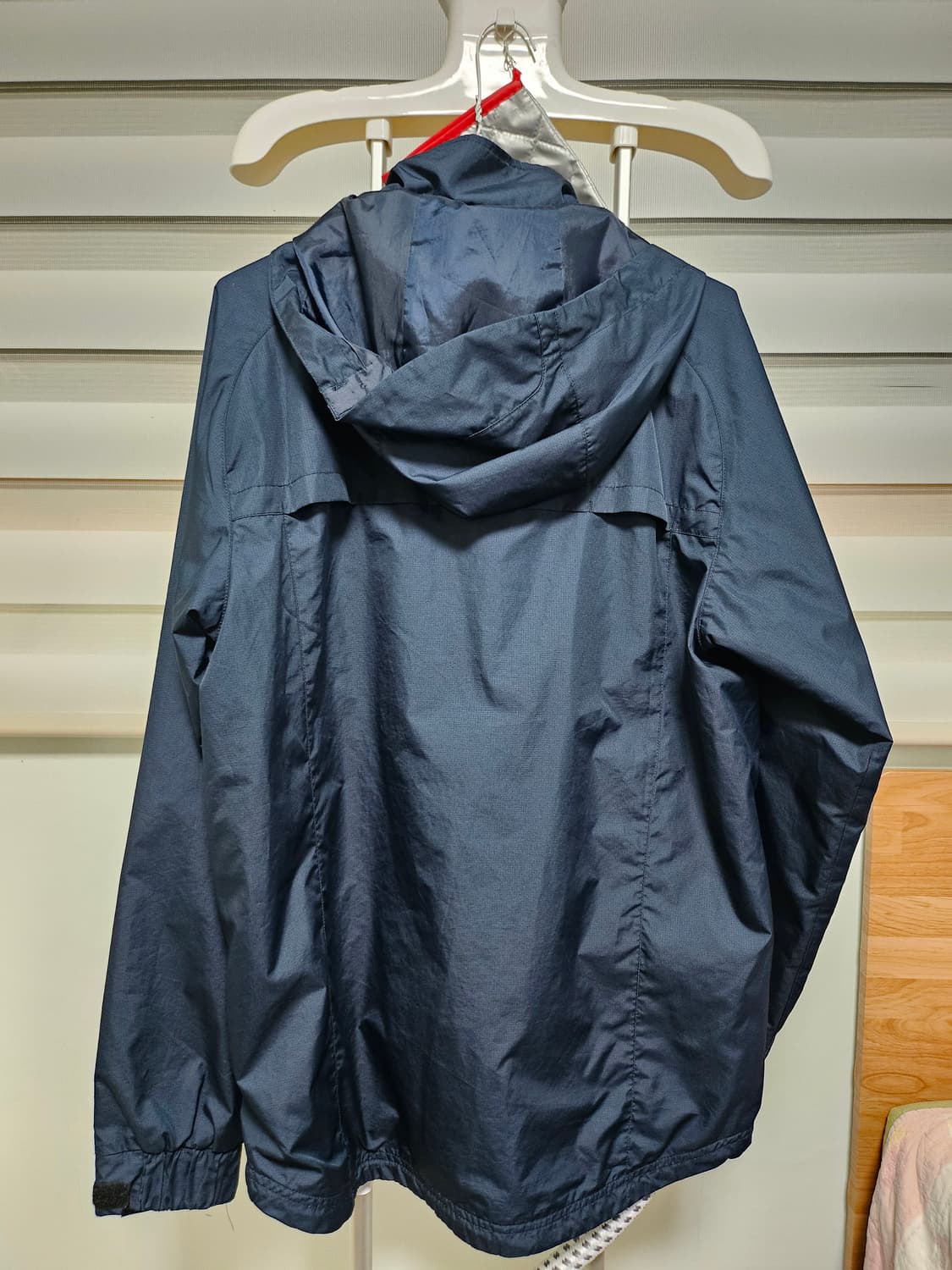 나이키 바르셀로나 바람막이자켓 판매합니다 상품이미지2