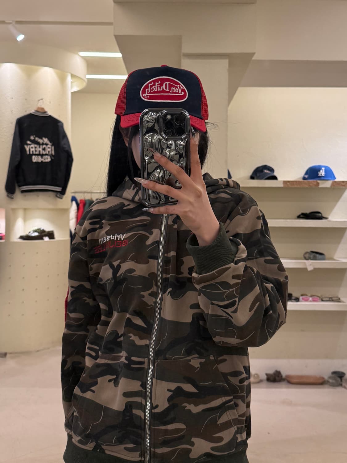 본더치 레드 로고 트러커 캡 U1014 상품이미지1