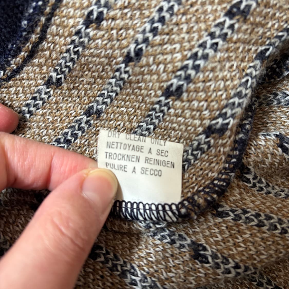 90s J.Tiktiner 빈티지 울100% 네이비 롱니트 가디건(38) 상품이미지7