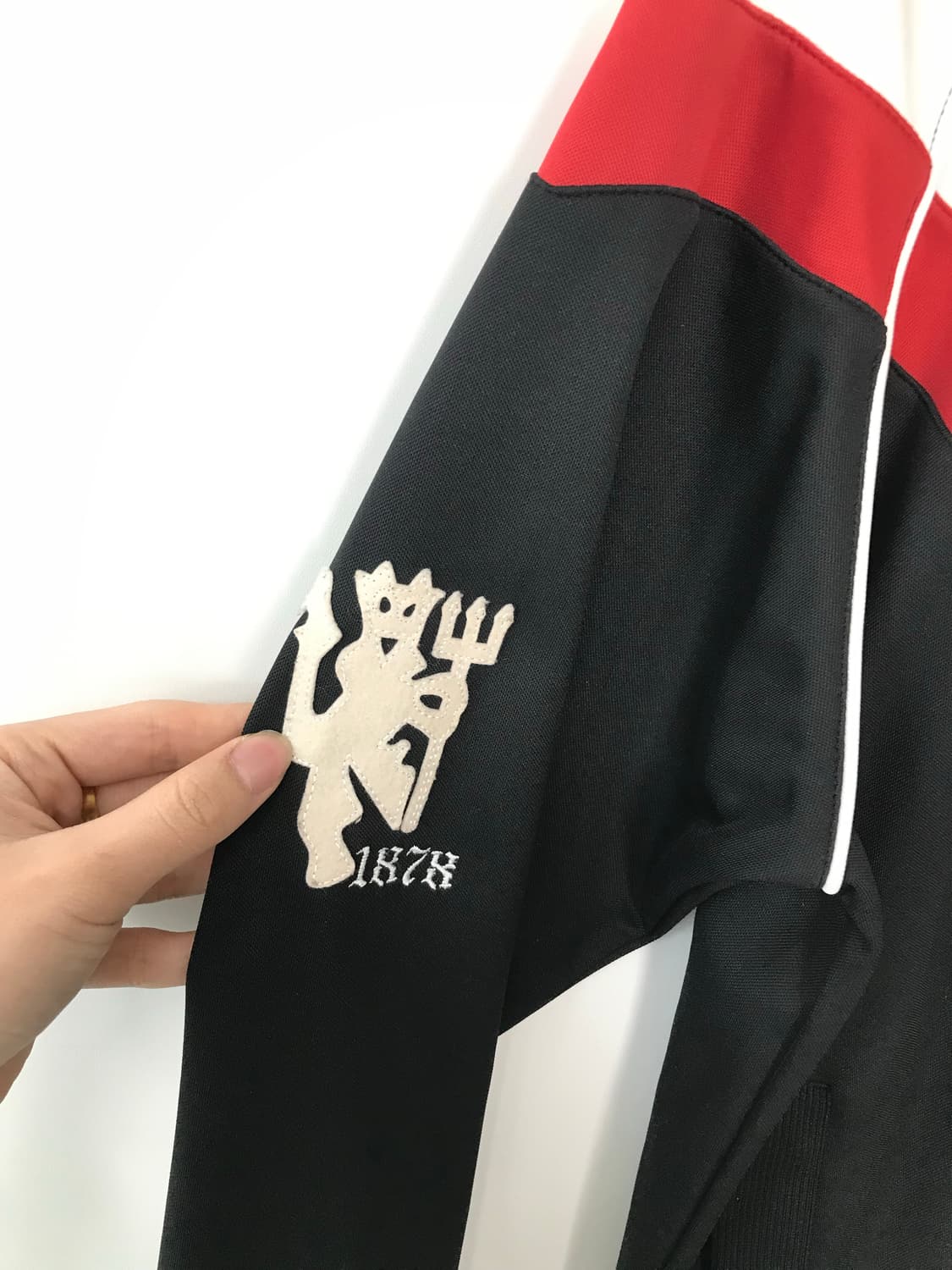 나이키 맨유 검빨 블랙 트랙탑 져지 상품이미지5