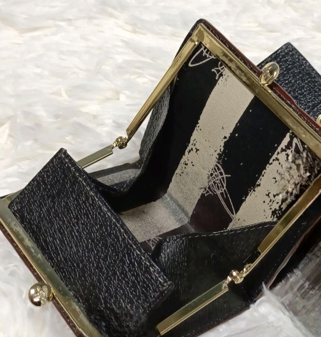 비비안웨스트우드 블랙 반지갑  상품이미지7