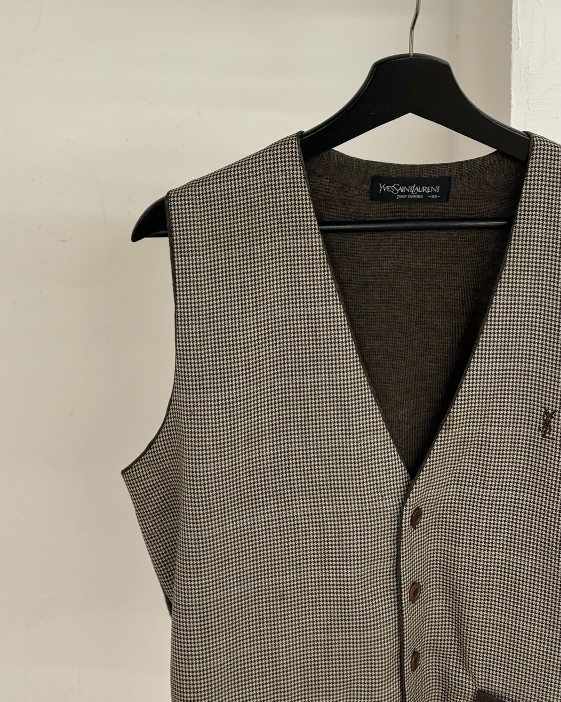 입생로랑 브라운 울 하운드투스 체크 베스트 상품이미지3