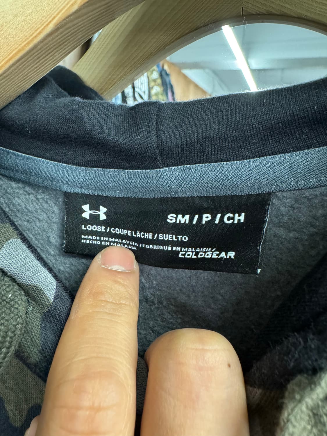 언더아머 카모패턴 후드티 상품이미지3