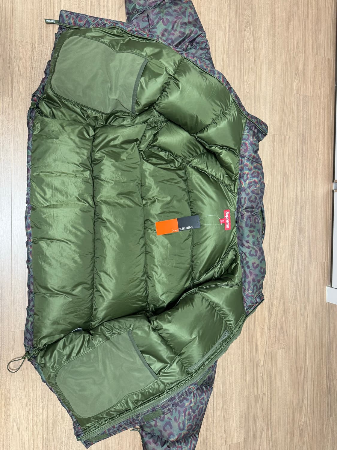 슈프림 supreme 700 필 레오파드 퍼퍼 자켓 다운 XL 상품이미지2