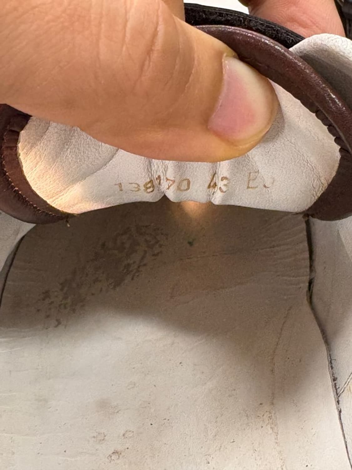 구찌 정품 벨크로 스웨이드 스니커즈 상품이미지6