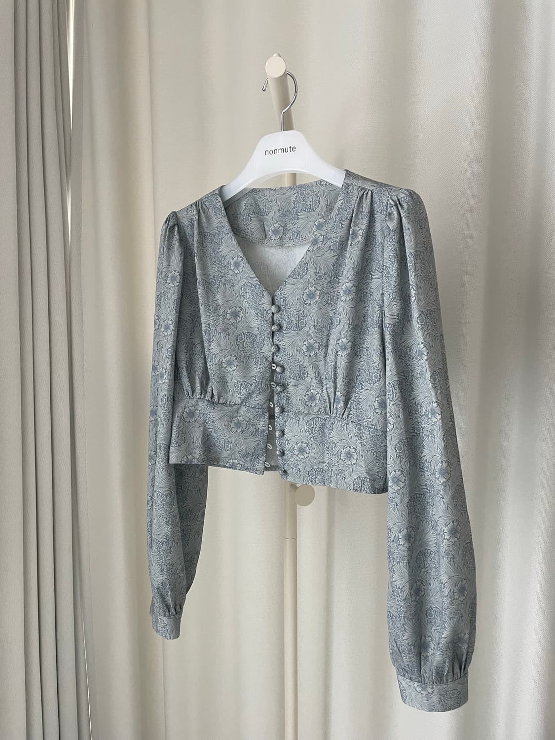 패턴 자카드 블라우스 상품이미지1