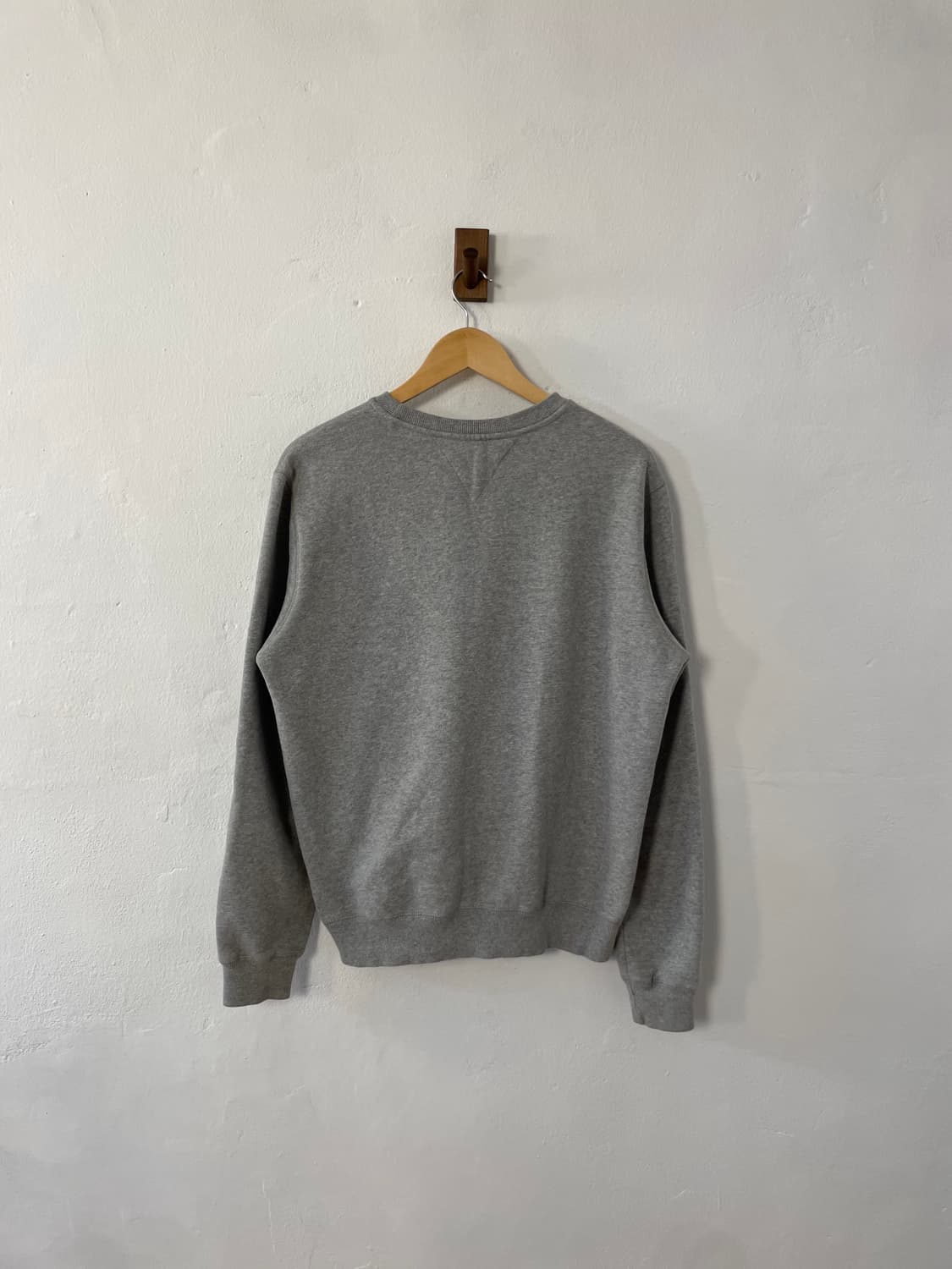 타미힐피거 맨투맨 상품이미지10