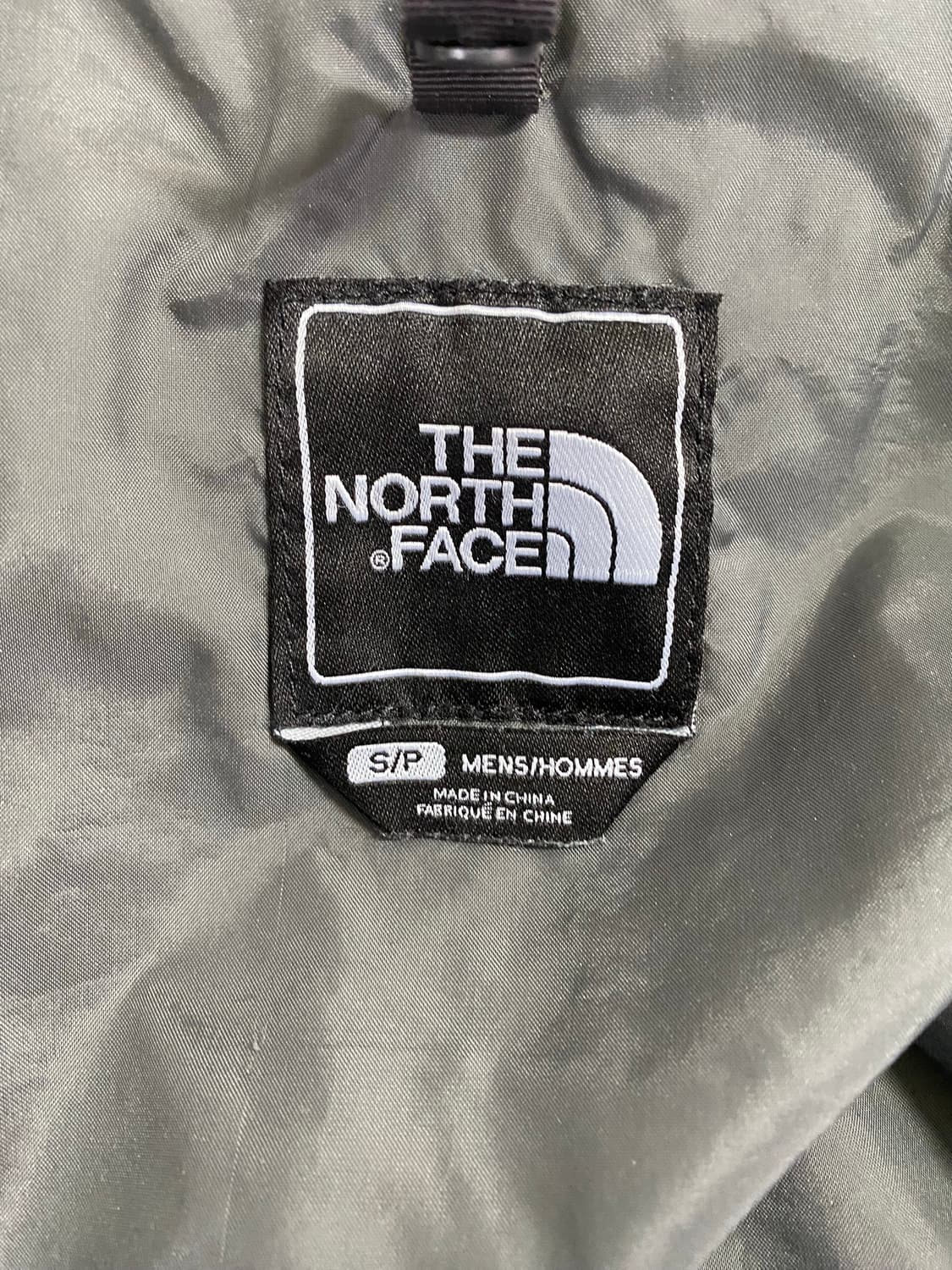 노스페이스 블랙 투웨이 바람막이 자켓 해외S 상품이미지5