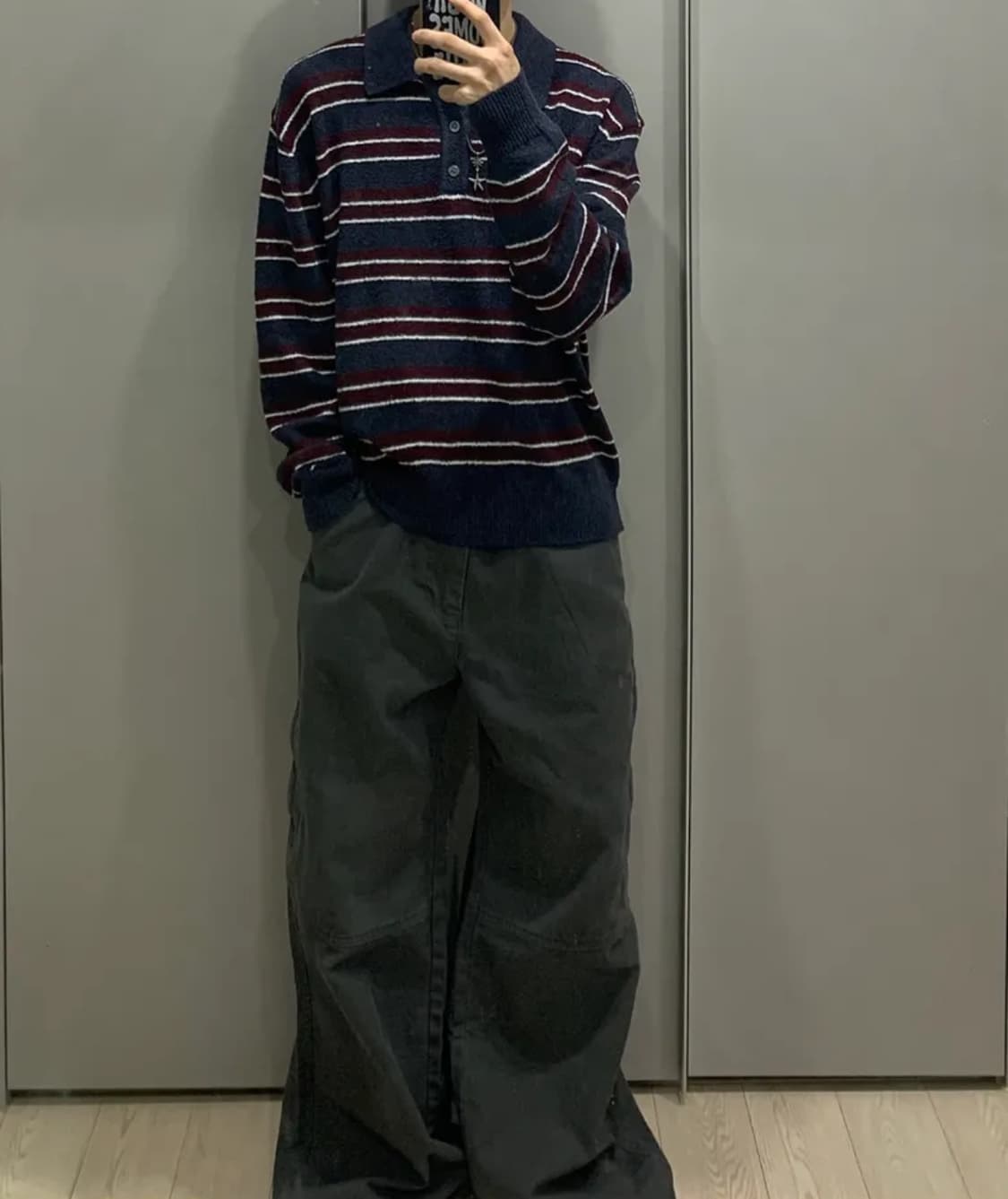 르마드 스트라이프 카라니트 25ss 상품이미지2