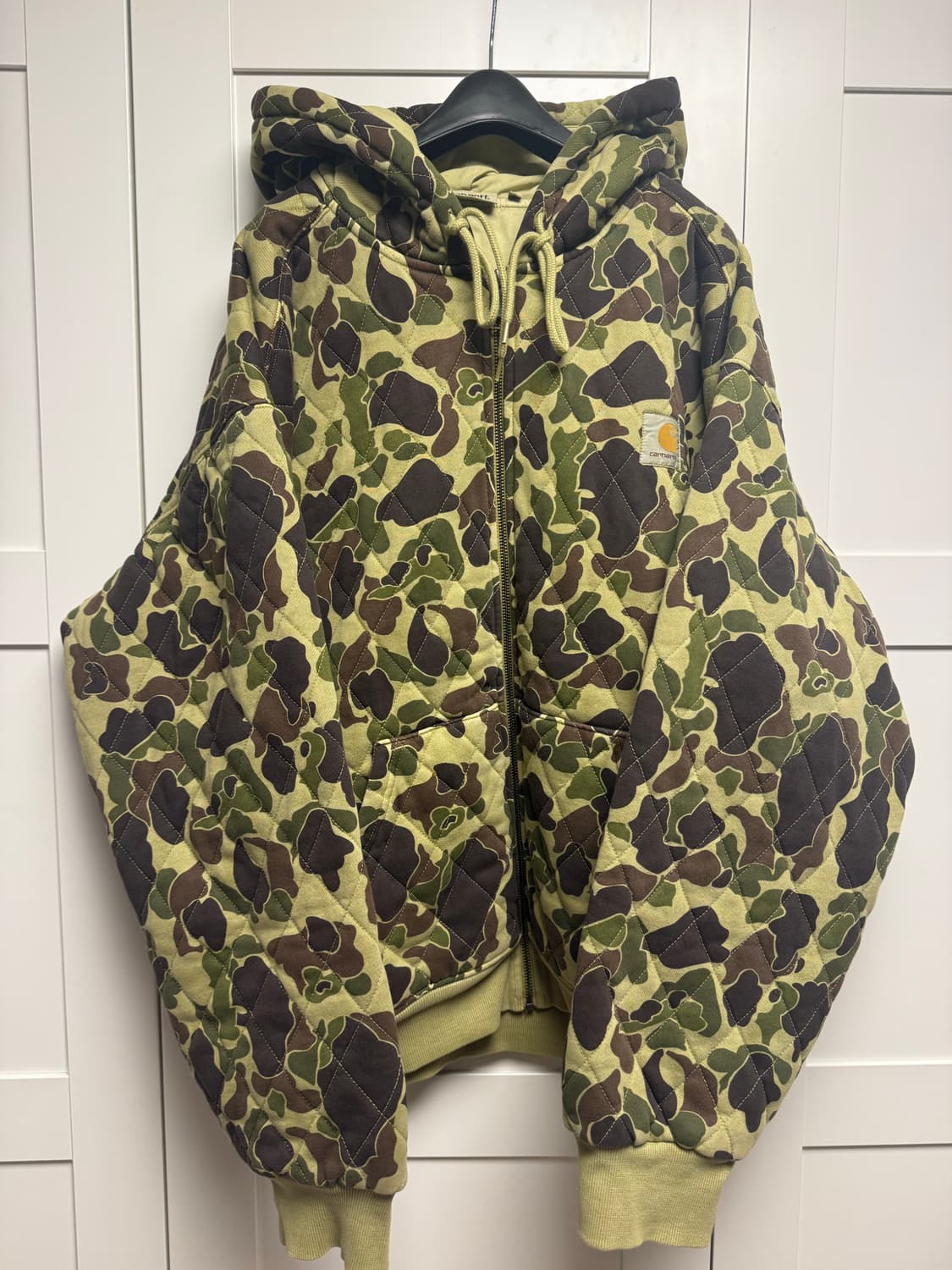 칼하트윕 비스타 퀼티드 스웻 자켓 카모 상품이미지3