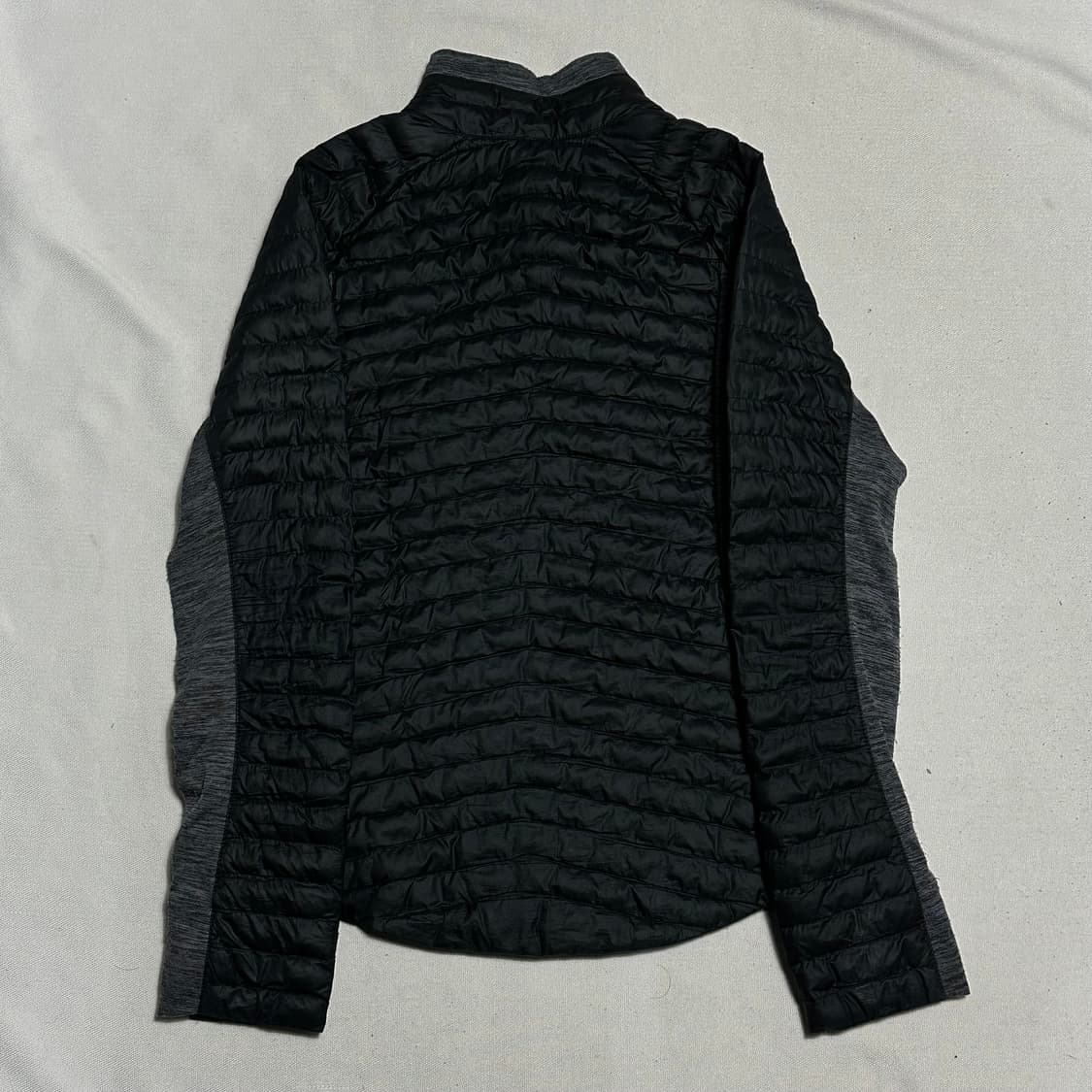 M 나이키 우먼 에어로로프트 자켓 상품이미지3