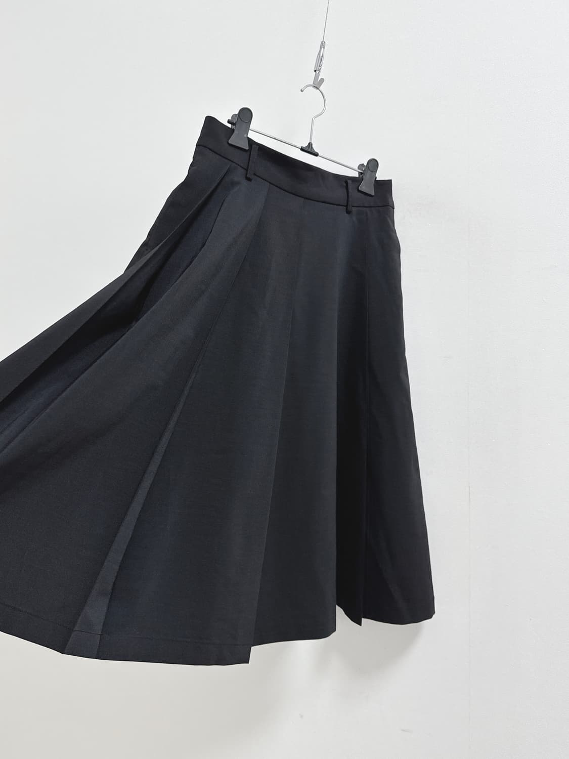 유노이아 플랙 플리츠 스커트 상품이미지5