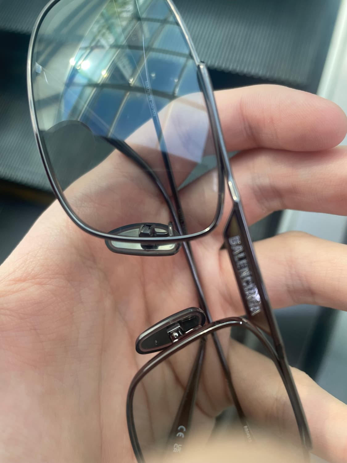 발렌시아가 TAG 3.0 사각 선글라스 라이트 그레이 상품이미지3