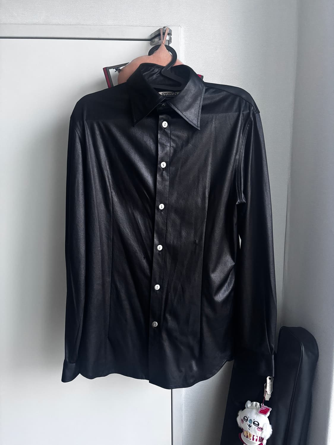 Growth 블랙 글로시 셔츠 상품이미지2