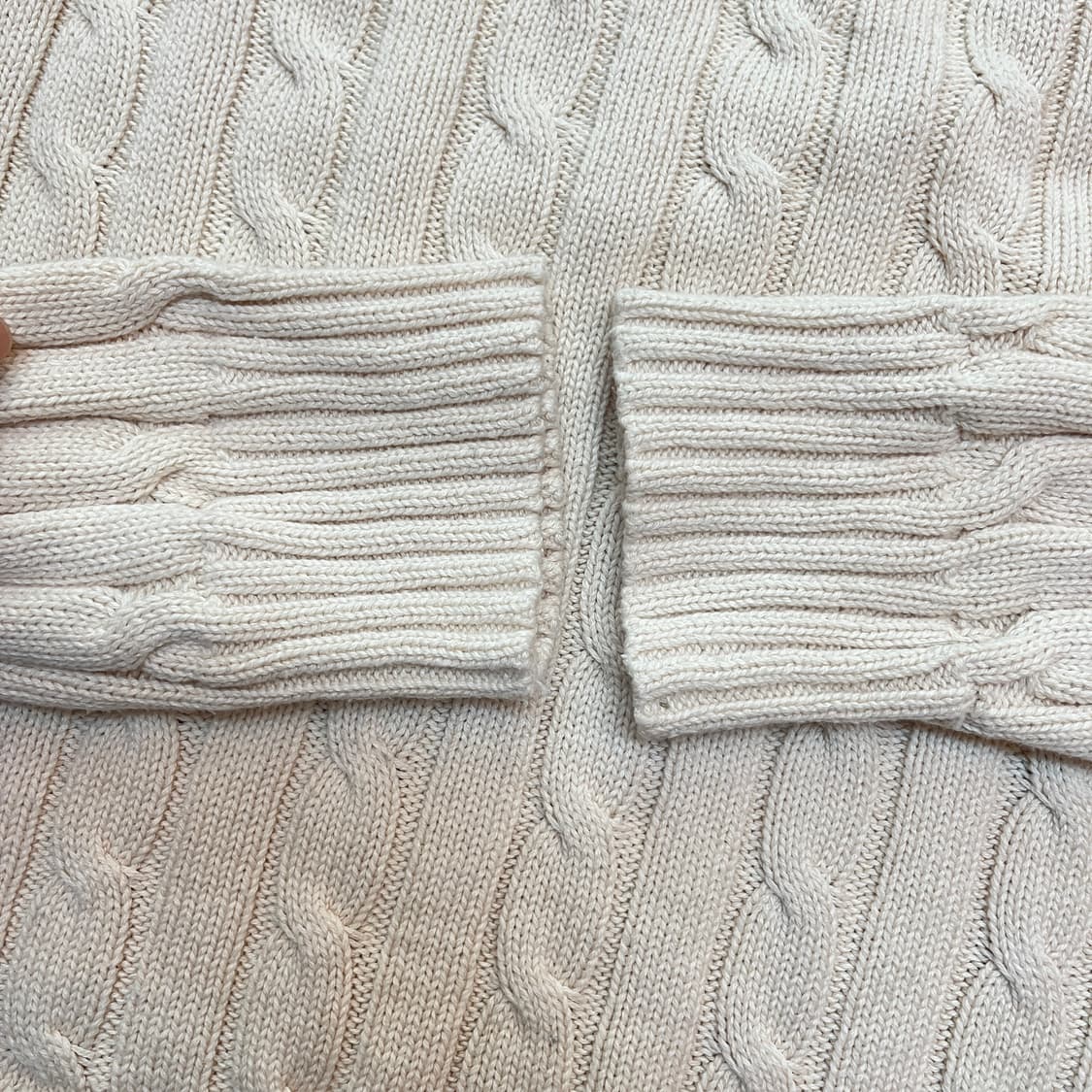 폴로 랄프로렌 케이블 브이넥 니트 / 아이보리 L 상품이미지4