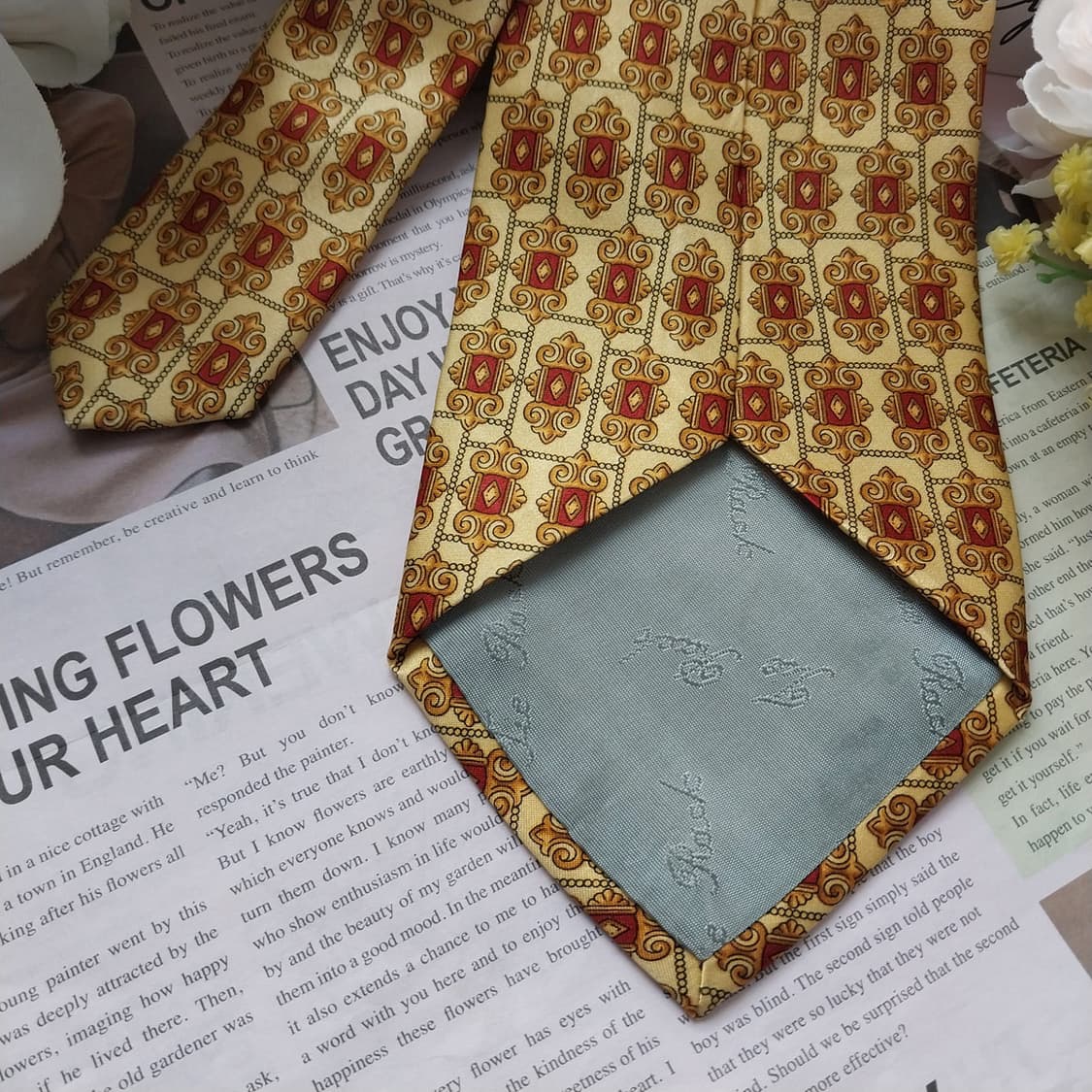 루카 프란치니 실크 기하 패턴 넥타이 10.1cm A등급 K1276

 상품이미지6