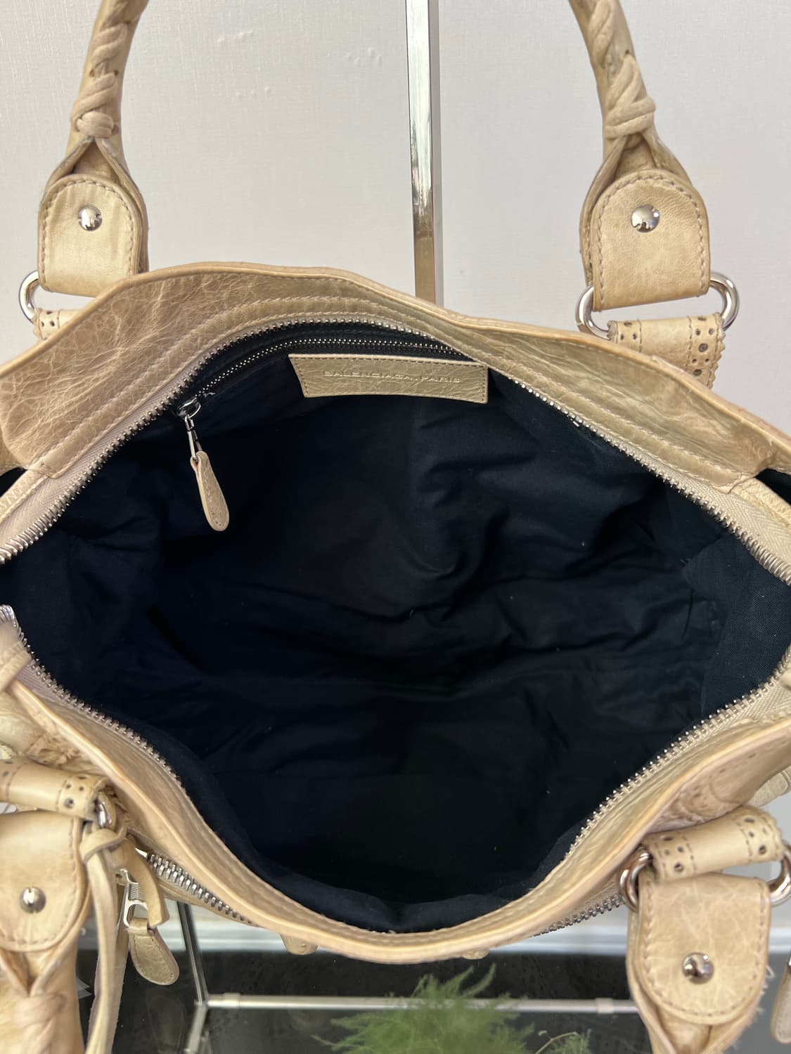 발렌시아가 모터백 상품이미지6