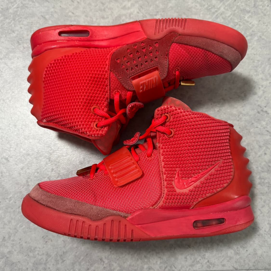 나이키 에어이지2 레드옥토버 상품이미지3