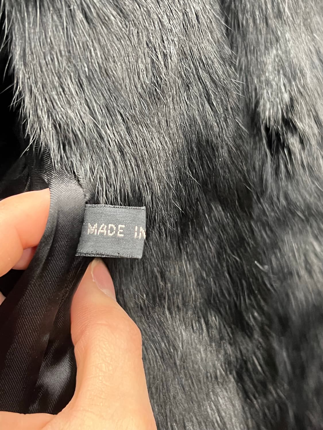 Vintage Y2K Black Fur Jacket 상품이미지3