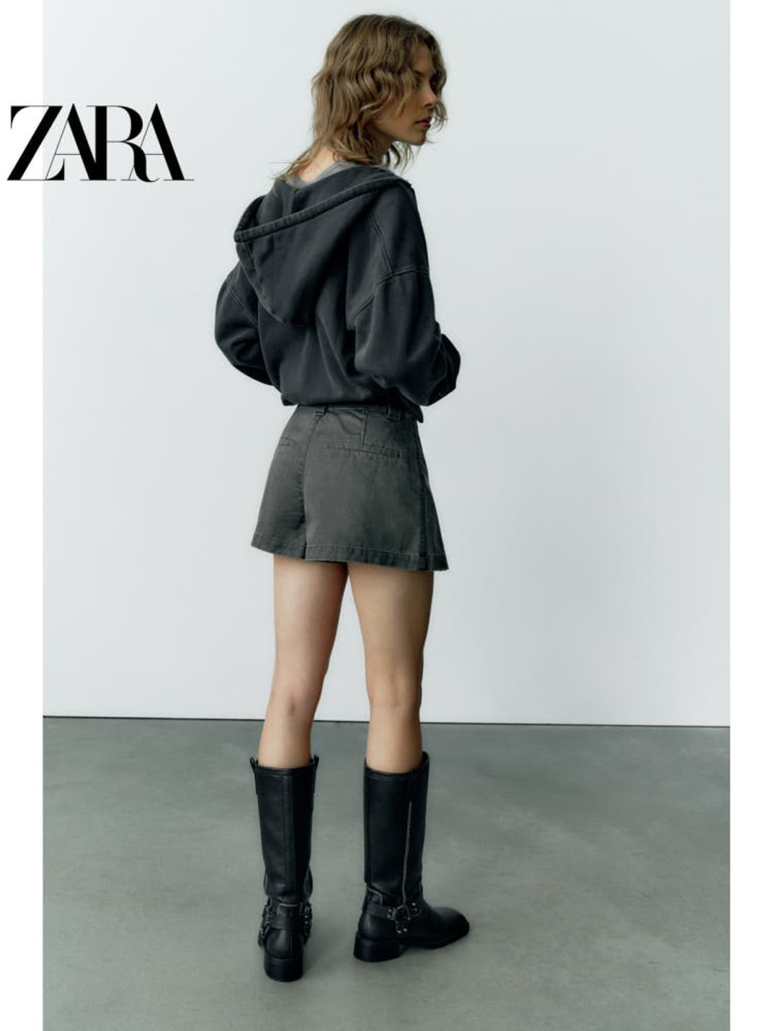 자라 왁스드 스커트 팬츠 상품이미지3