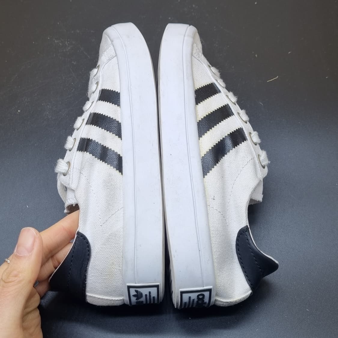 아디다스 코트벤티지 스니커즈 220 상품이미지5