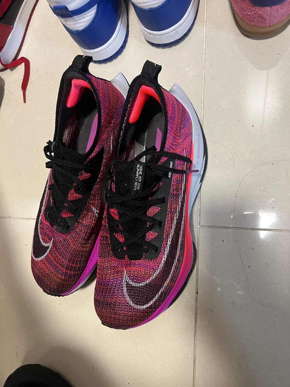 나이키 에어 줌 알파플라이 넥스트% 하이퍼 바이올렛 275 러닝화 상품이미지2