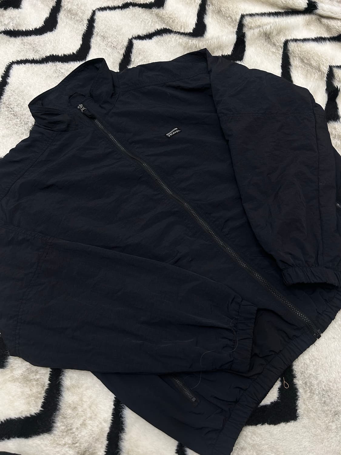 [S]트래블 오버핏 크런치 나일론 바람막이/블랙 상품이미지2