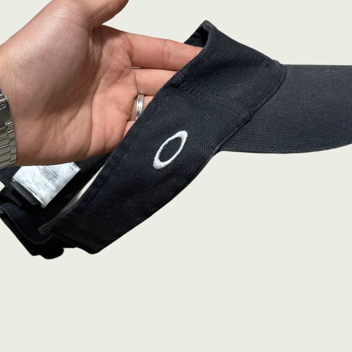 오클리 스컬로고 선바이저 상품이미지2