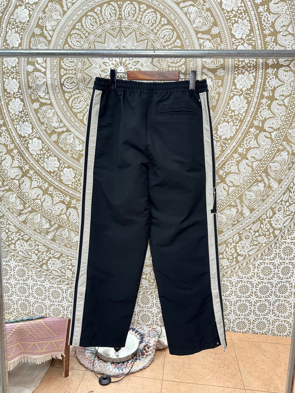 아디다스 유로파 우븐 트랙팬츠  상품이미지6