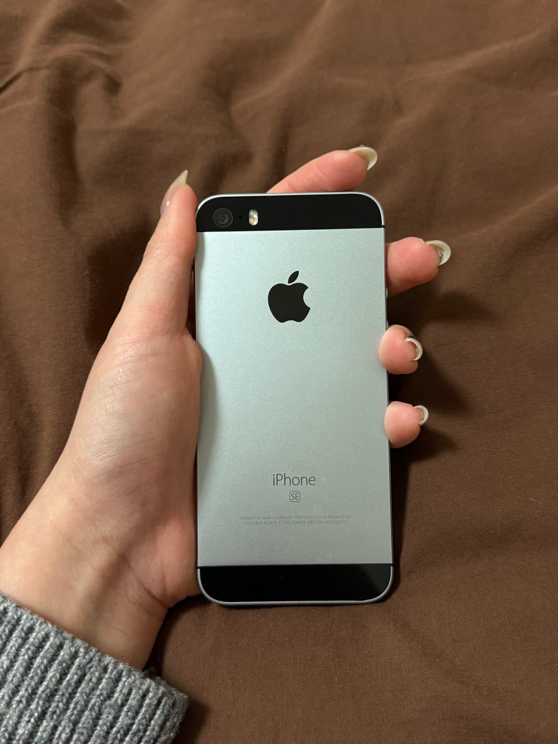 아이폰se 스페이스그레이(스그) 128gb 상품이미지2