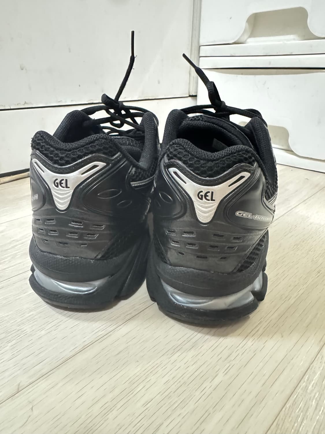 아식스 젤카야노14 블랙퓨어실버 285 상품이미지3